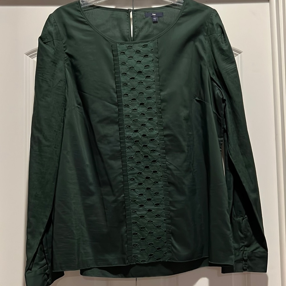 Gap Top